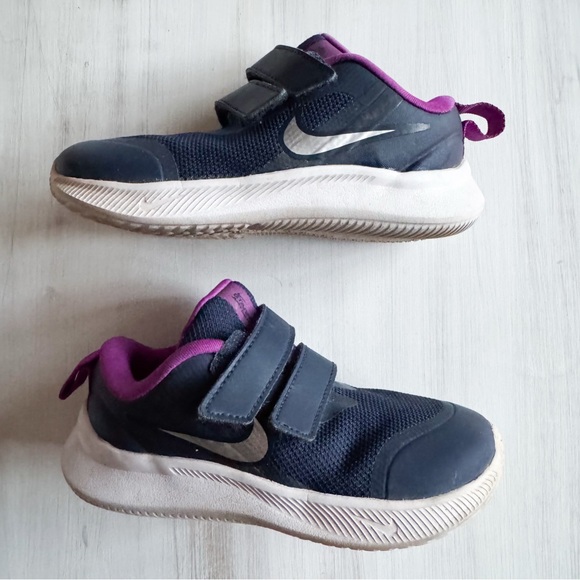 Nike Starrunner kids shoes (size 8c) - Picture 4 of 8